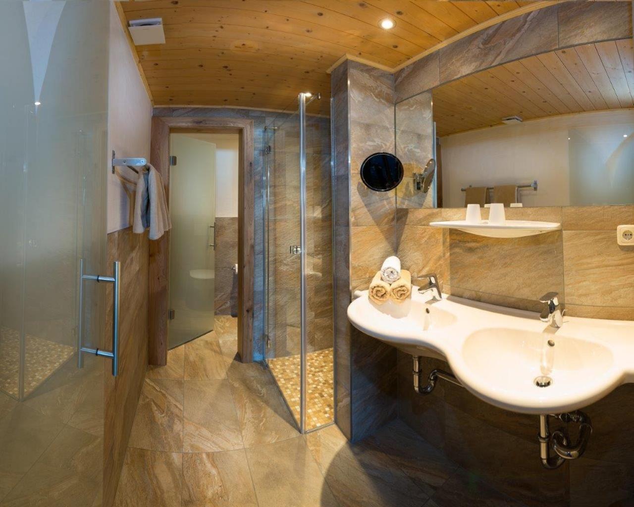 Hotel Quehenberger Maishofen Extérieur photo